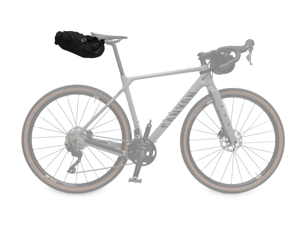 Bikepackingová podsedlová brašna Acepac Drop Post Bag MKIII 7 l v černé barvě
